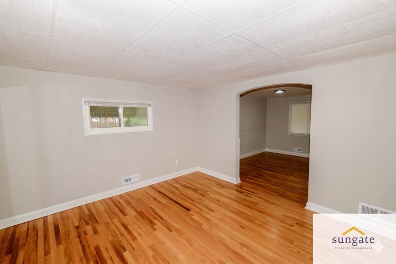 3427 N Point Rd - Photo 3 of 44