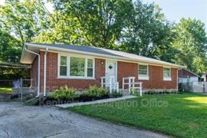 featured image of 2483 Thornberry Ct