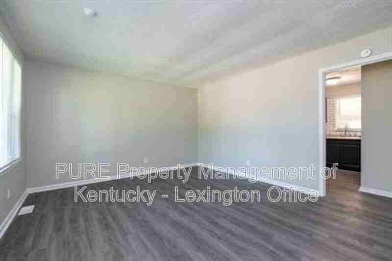2483 Thornberry Ct - Photo 4 of 29