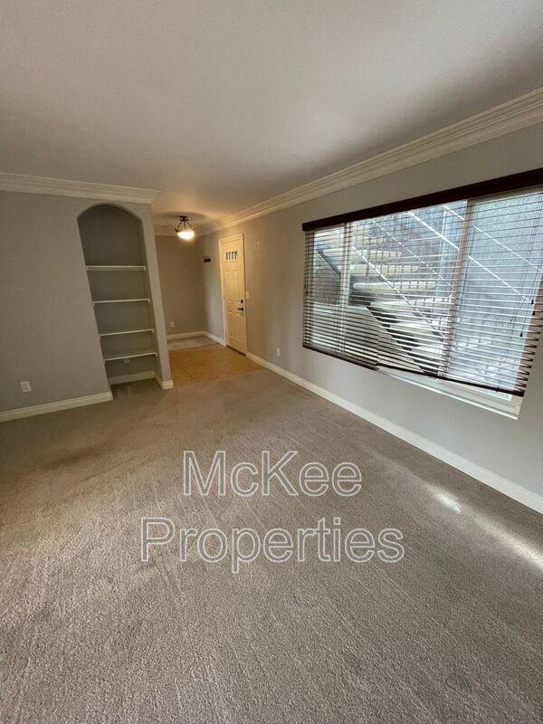 4328 College Ave - Photo 6 of 23