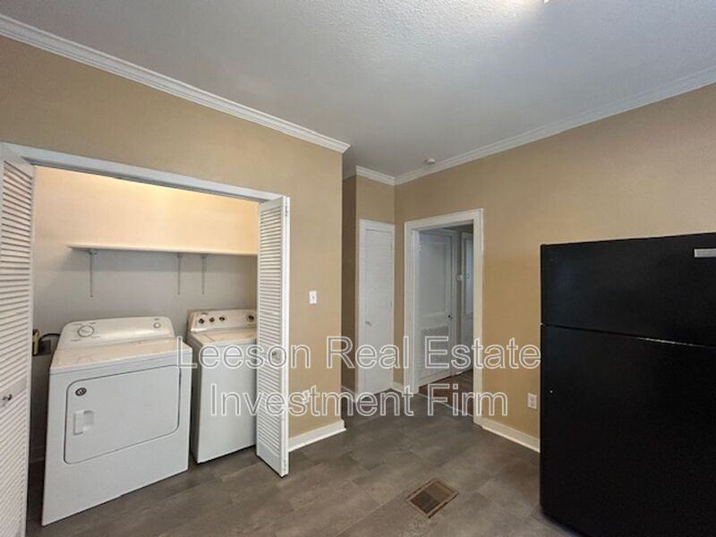 810 Rutherford St #A - Photo 7 of 12