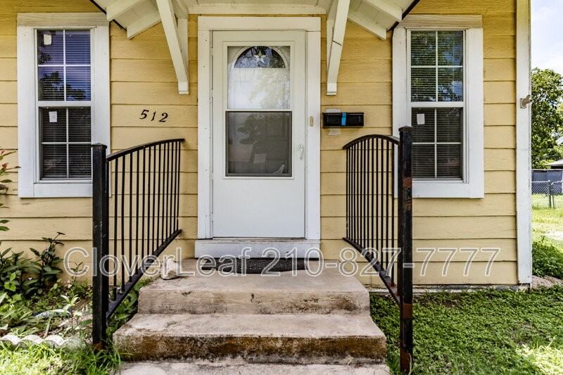 512 Curtiss Ave - Photo 3 of 20