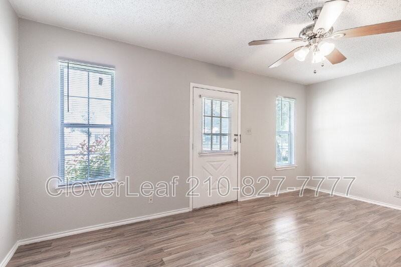 514 Curtiss Ave - Photo 5 of 19