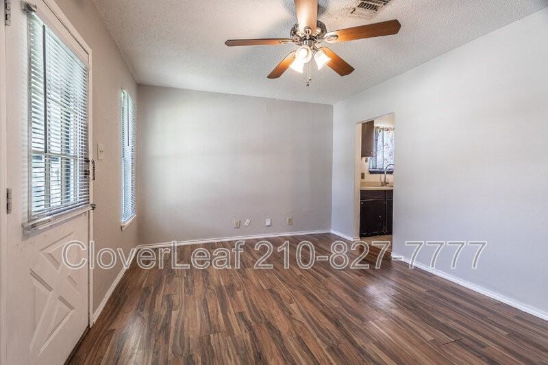 514 Curtiss Ave - Photo 6 of 19