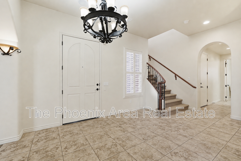 3417 S Valerie Dr - Photo 5 of 50