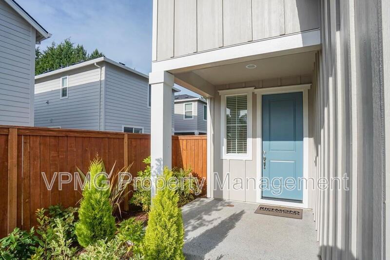 2301 Sw 5th Pl - Photo 3 of 36