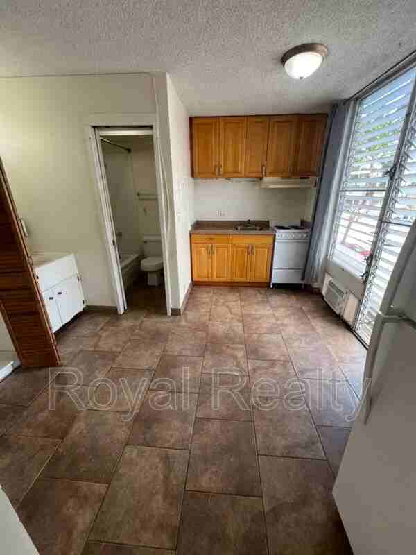 2649 Varsity Pl #202 - Photo 4 of 10