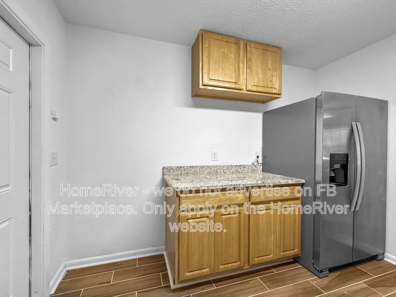 5745 Antoinette Ln - Photo 7 of 17