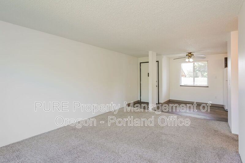 14138 Ne Sandy Blvd #P05 - Photo 7 of 42