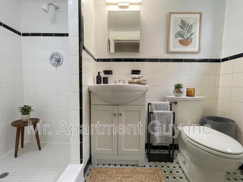 127 Palm Dr - Photo 6 of 9
