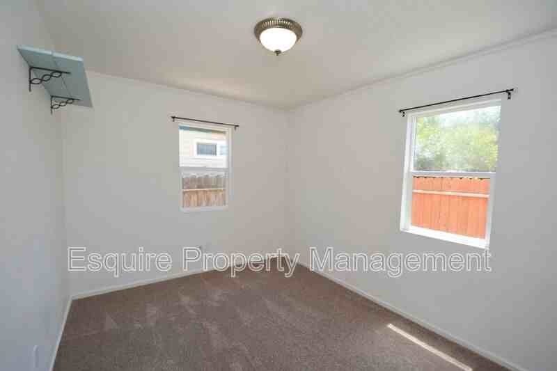 264 Franklin Ln - Photo 6 of 13