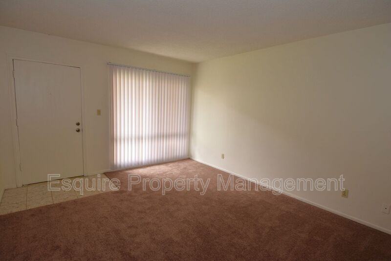 2050 N Ventura Rd #2 - Photo 2 of 18