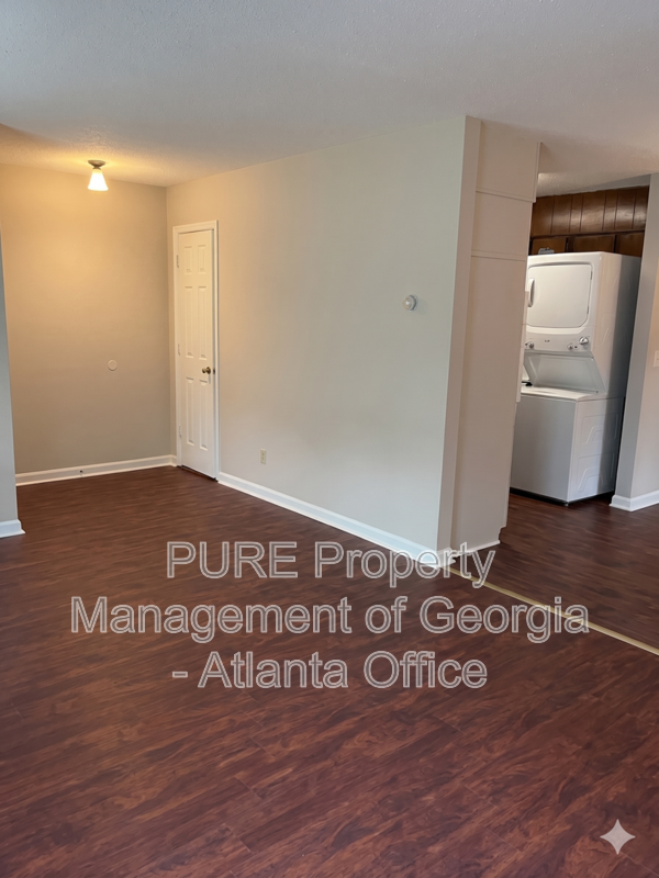 771 Wilson Cir Sw - Photo 4 of 21