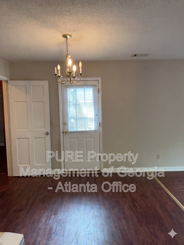 771 Wilson Cir Sw - Photo 6 of 21