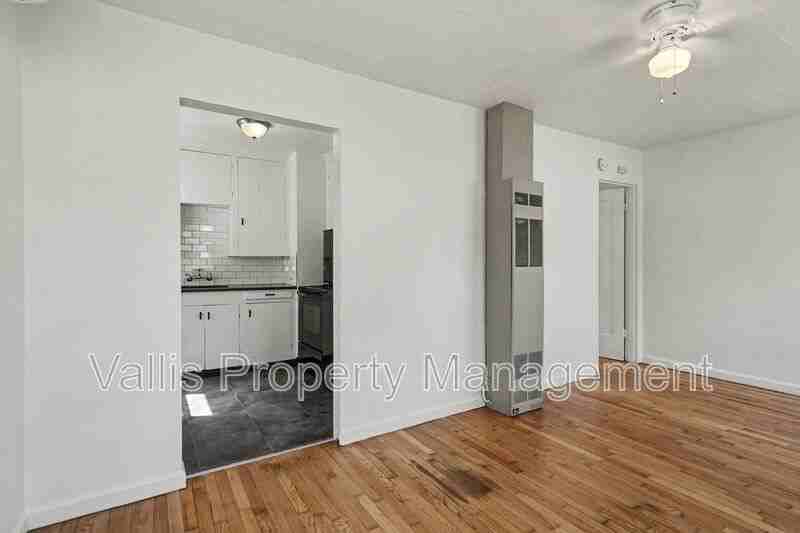 522 19th St Ne - Photo 7 of 16