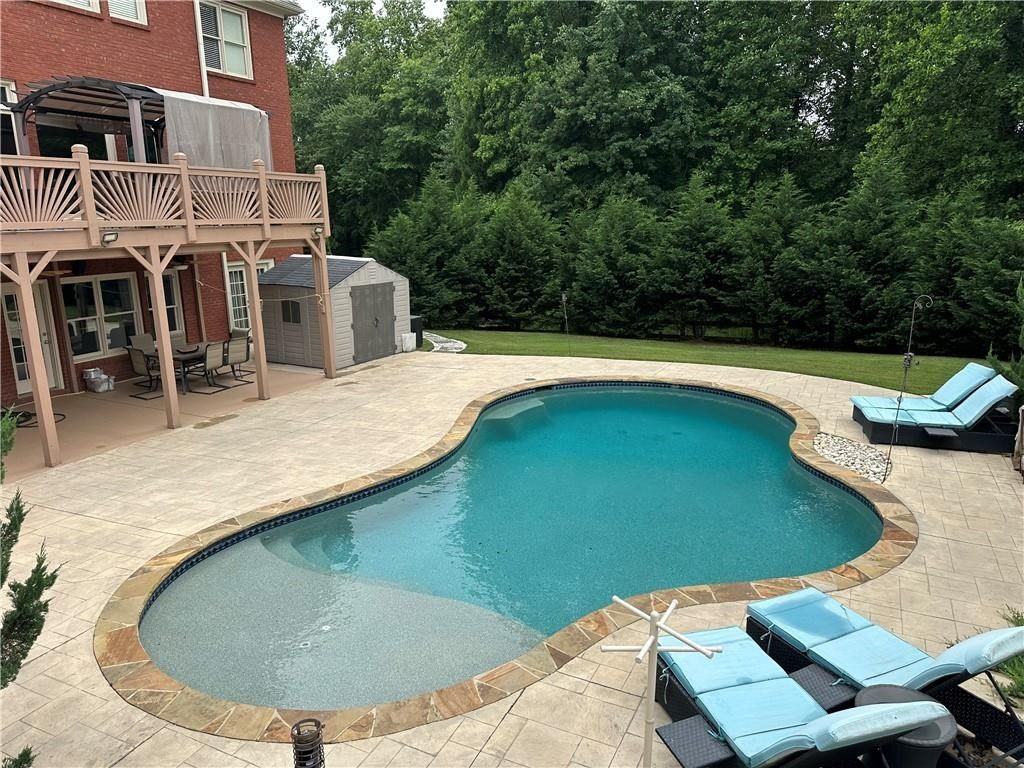 2852 Summer Branch Ln - Photo 2 of 50