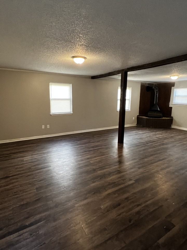 8803 Patricia Lynn Ln - Photo 2 of 27