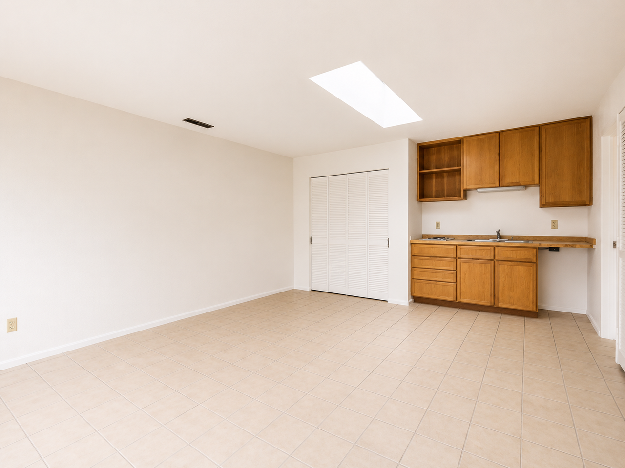 243 Arroyo Seco - Photo 4 of 10