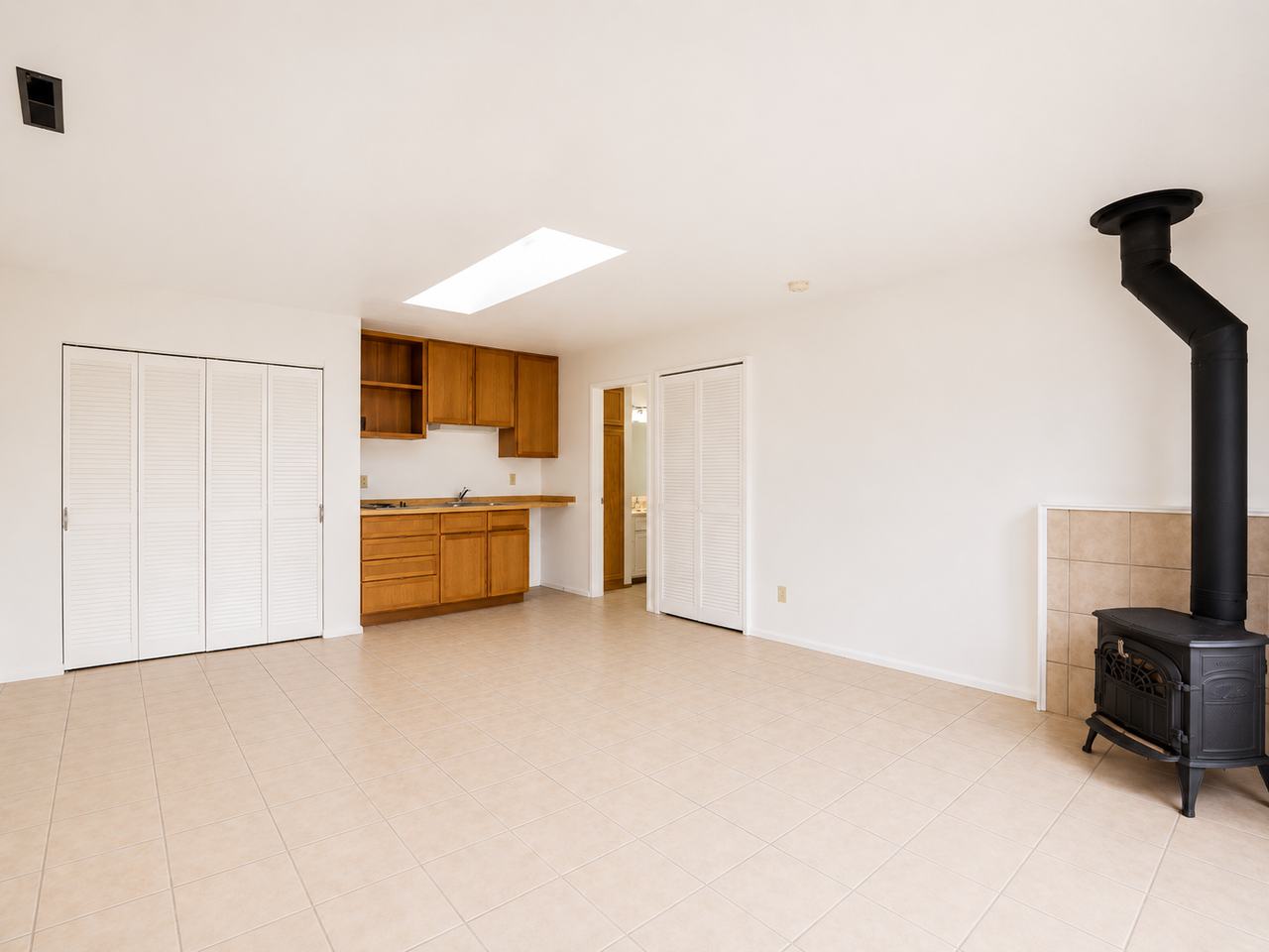 243 Arroyo Seco - Photo 5 of 10