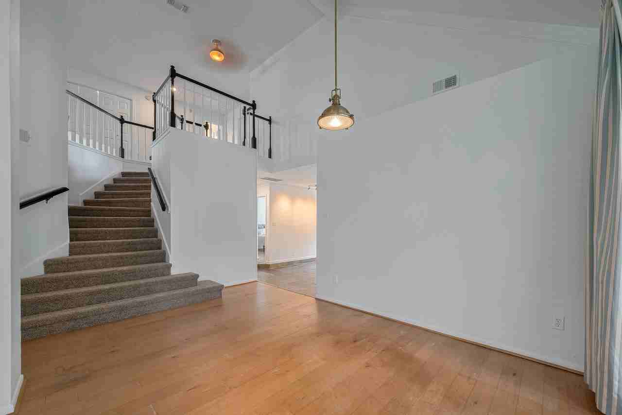 3614 Spring Arbor Way - Photo 7 of 48