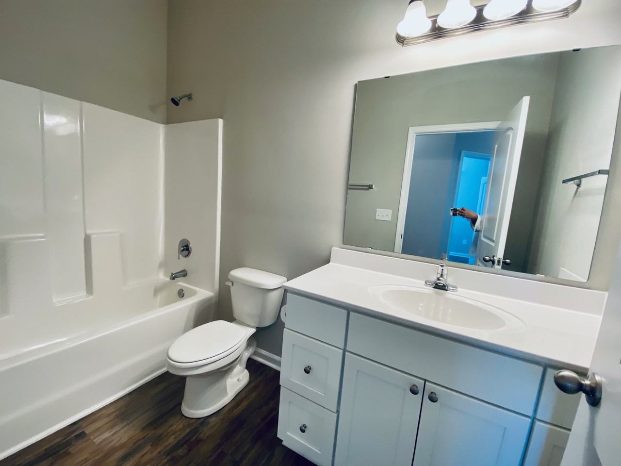 355 Leste Rd - Photo 5 of 35