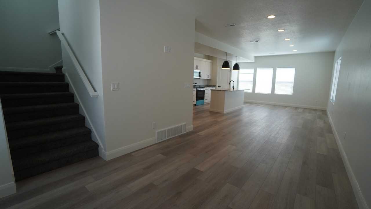 2925 S Highwayste #12 - Photo 6 of 23