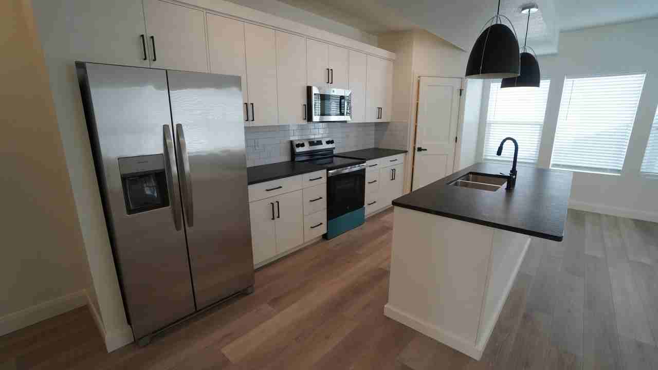 2925 S Highwayste #15 - Photo 4 of 22