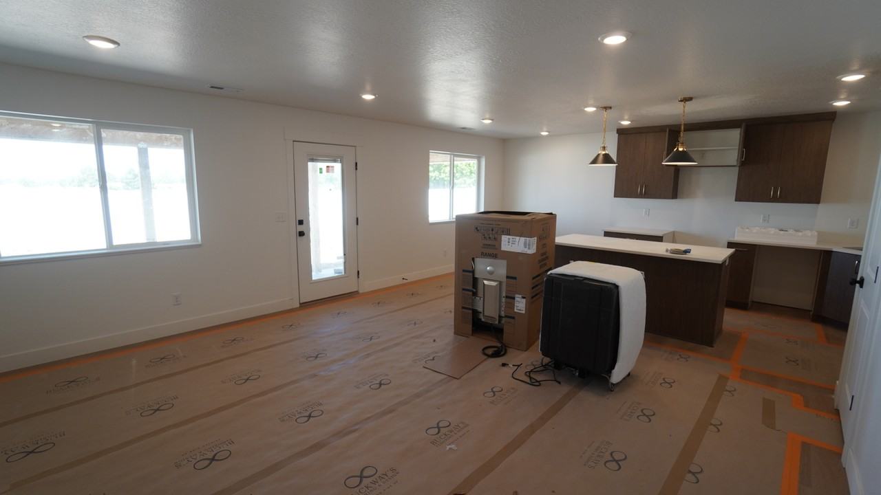 331 N Liberty Cove Dr - Photo 4 of 25