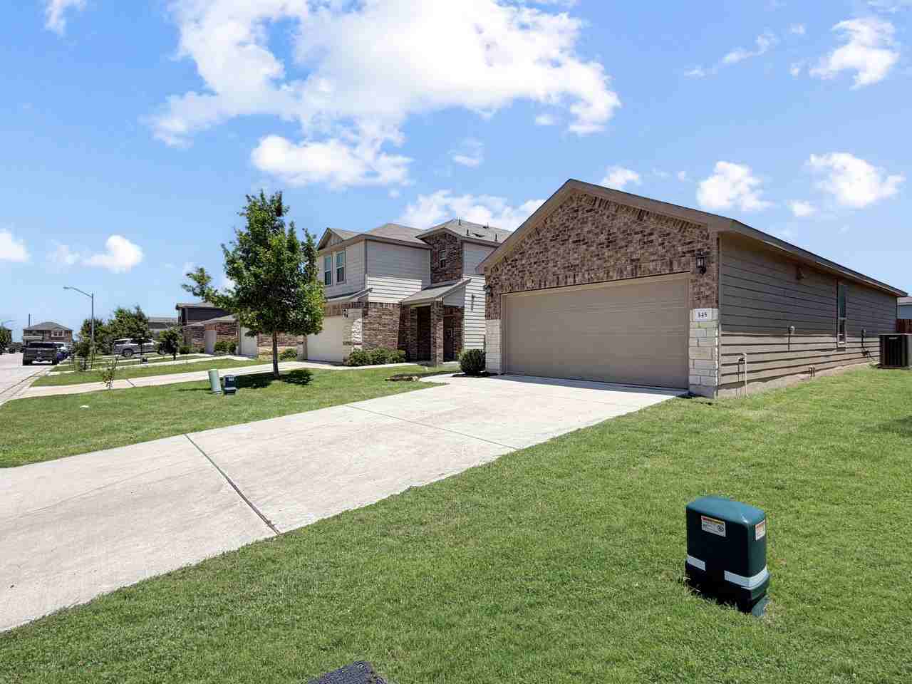 145 Miracle Dr - Photo 2 of 20