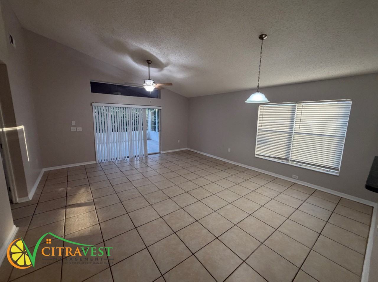 832 Durango Loop St - Photo 2 of 12