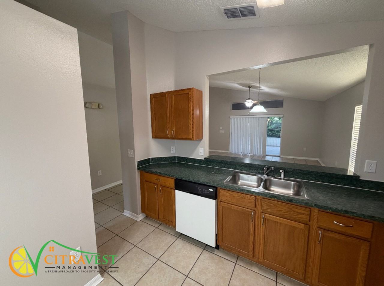 832 Durango Loop St - Photo 4 of 12