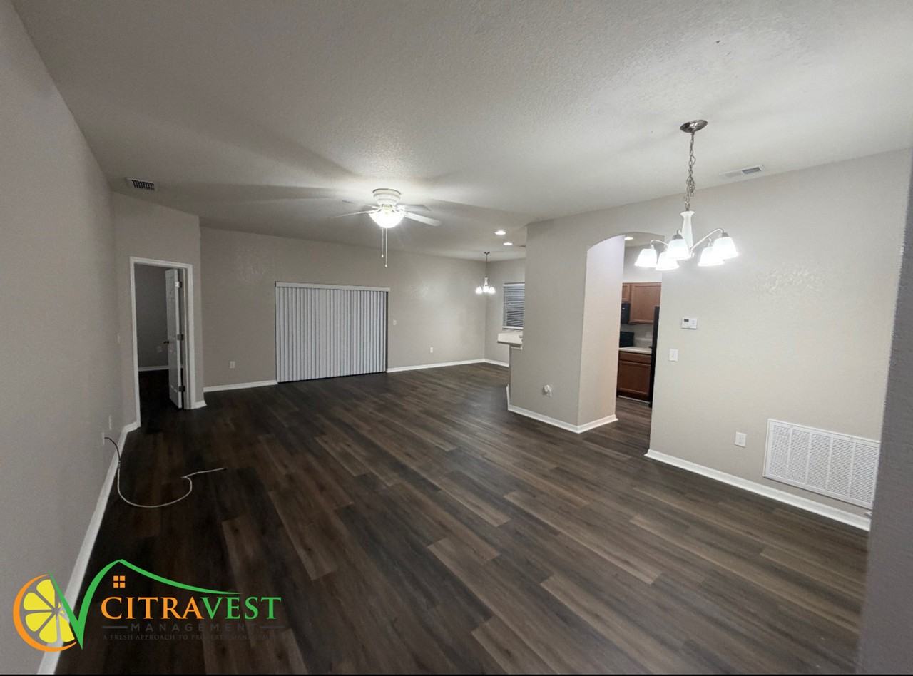 4670 Osprey Way - Photo 2 of 10