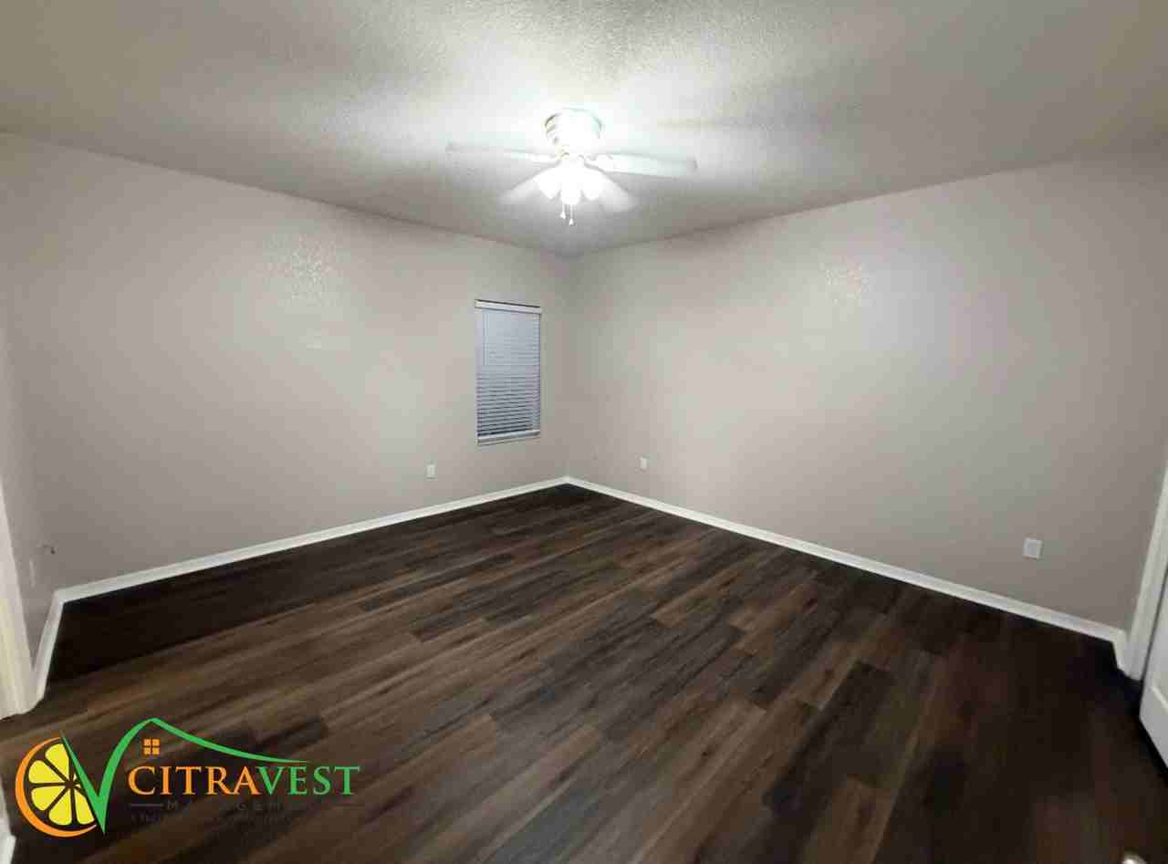 4670 Osprey Way - Photo 4 of 10