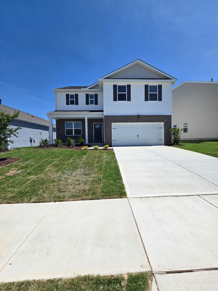 877 Bullhorn Dr - Photo 2 of 48