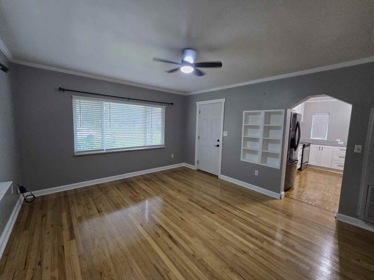 501 Monroe Ave - Photo 3 of 16