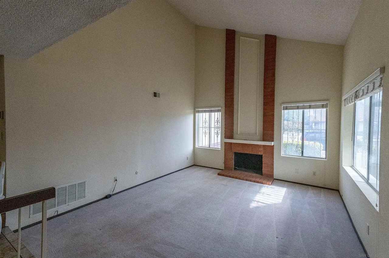 779 Cholla Rd - Photo 2 of 8