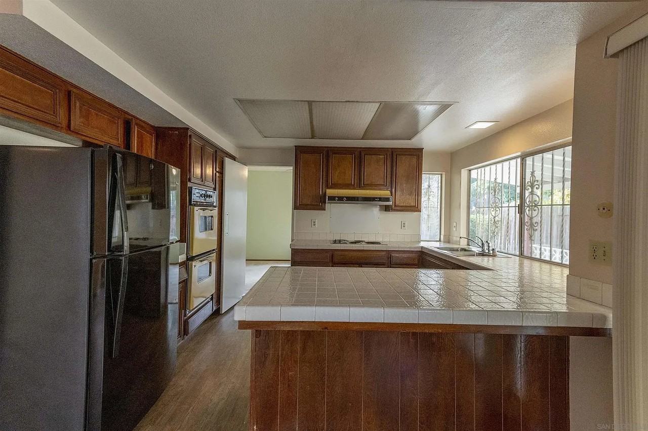 779 Cholla Rd - Photo 3 of 8