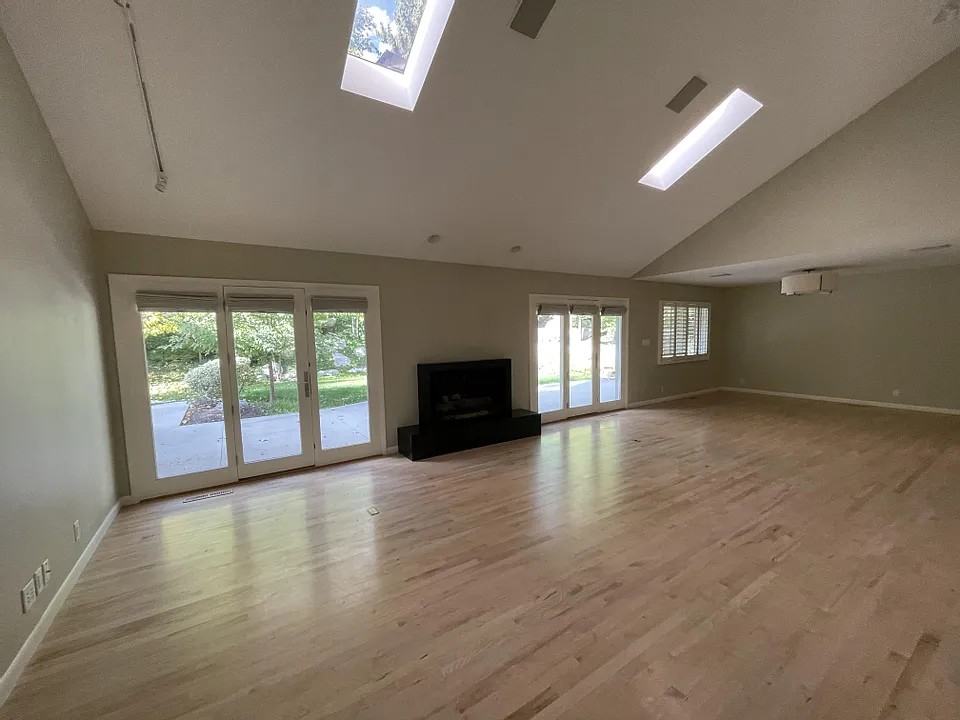 1455 E Military Way - Photo 6 of 9