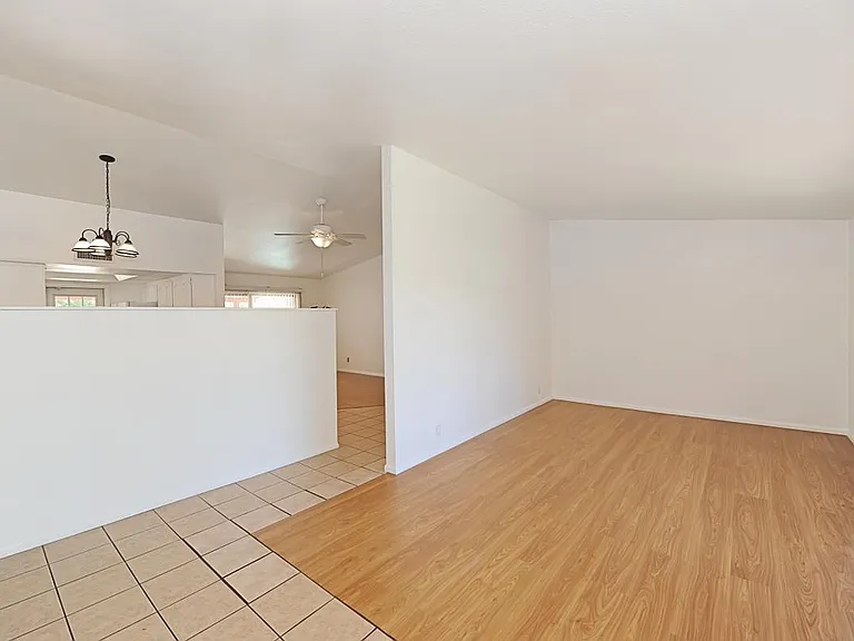 2604 S Cottonwood Dr #NA - Photo 3 of 17