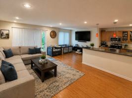 featured image of 878 Swan Ln