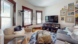 102 Raymond Ave - Photo 1 of 1