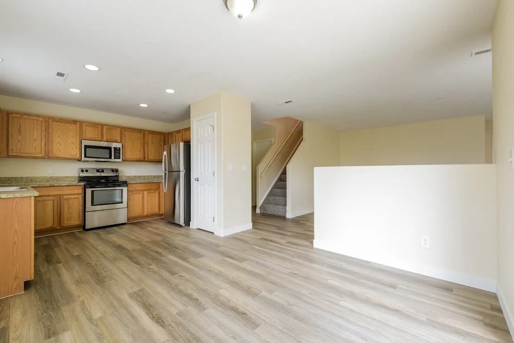 728 Canyon Ln #NA - Photo 3 of 10