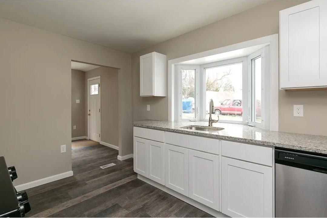 17 Wright Ave #NA - Photo 4 of 14