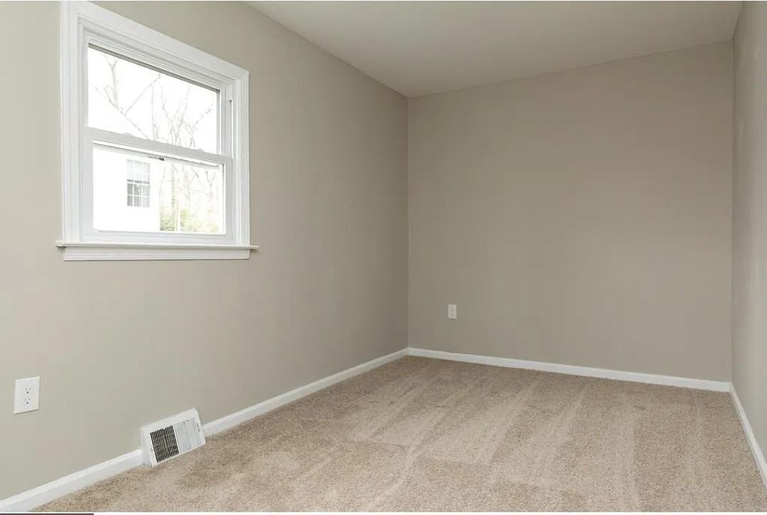 17 Wright Ave #NA - Photo 6 of 14