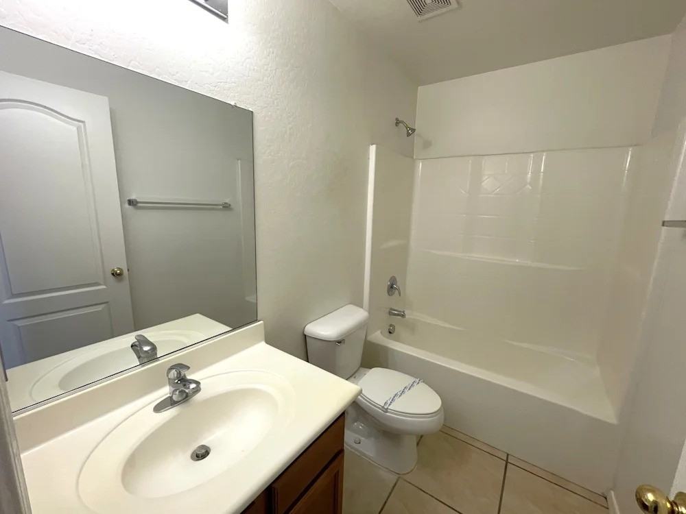 10822 W Taft St #NA - Photo 6 of 11