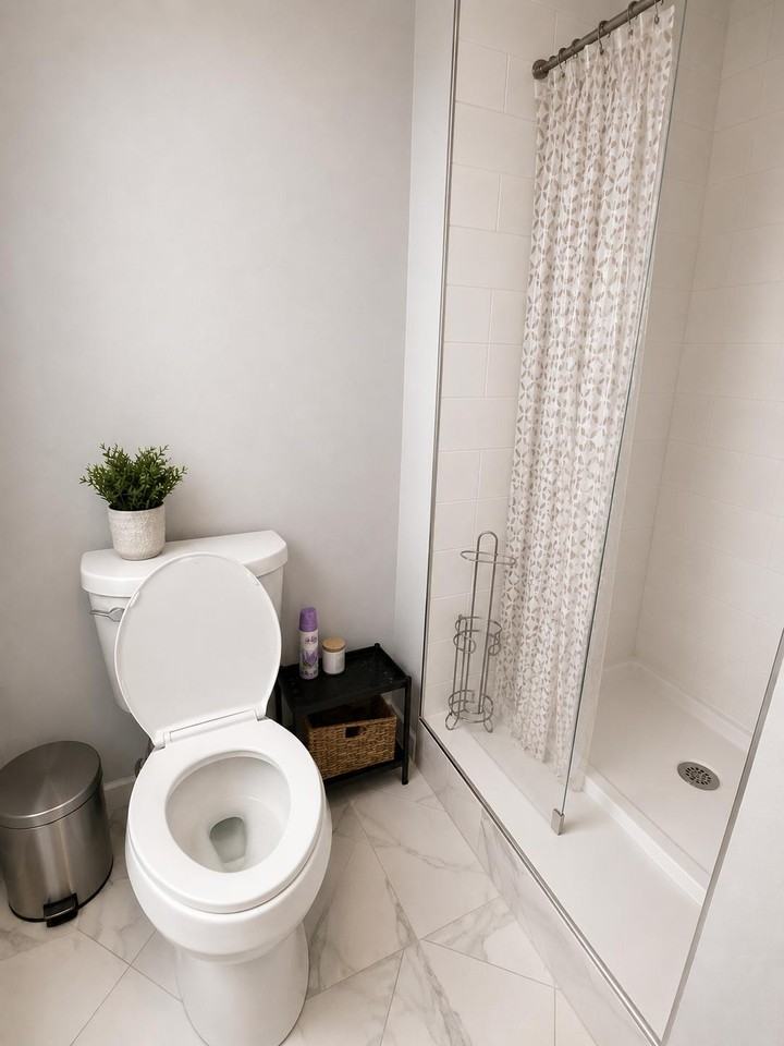 33 Middle St #A - Photo 4 of 12