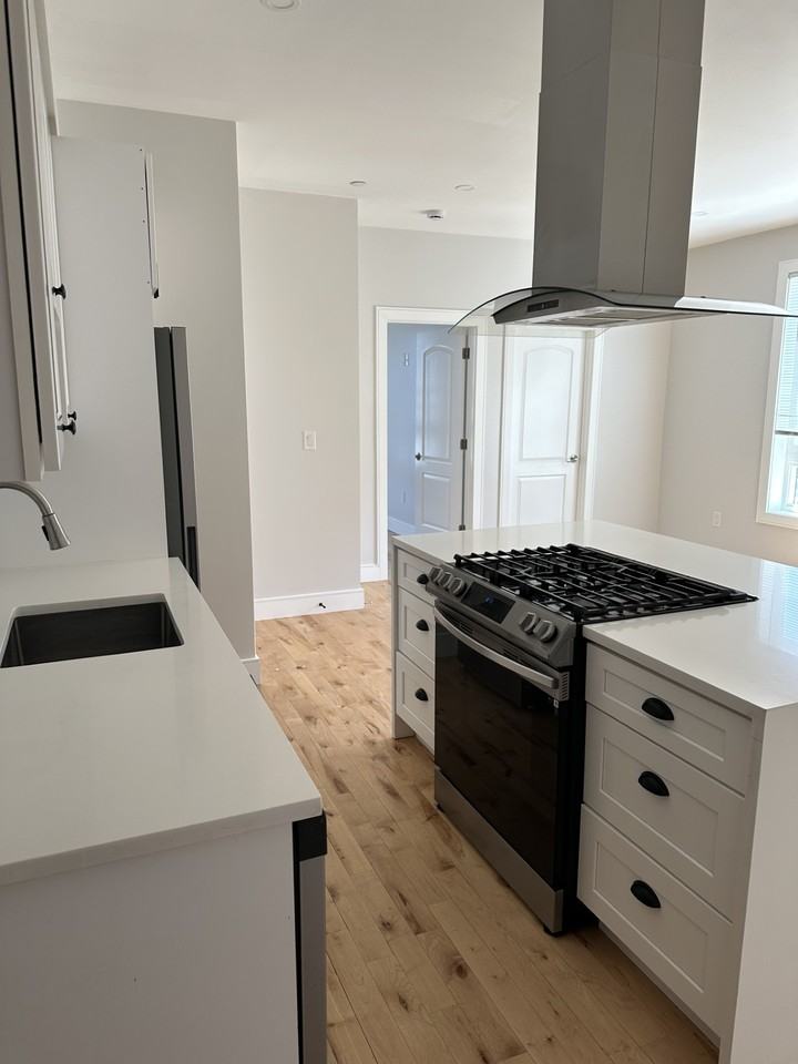 178 Washington Ave #102 - Photo 5 of 5