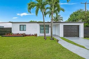 1720 N 25th Ave - Photo 1 of 1