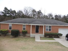 featured image of 3881 Crest Dr
