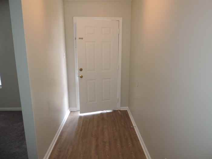 3881 Crest Dr - Photo 2 of 43